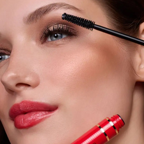 Lash Hero Tubing Mascara - Limited Edition