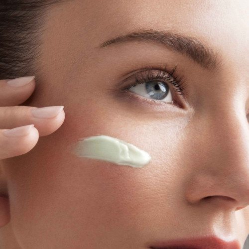 Biotherm Aquasource Hyalu Plump Gel for plumper & more glowing skin